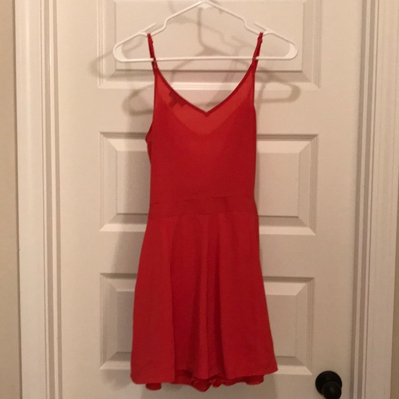 Express romper! - Picture 3 of 3